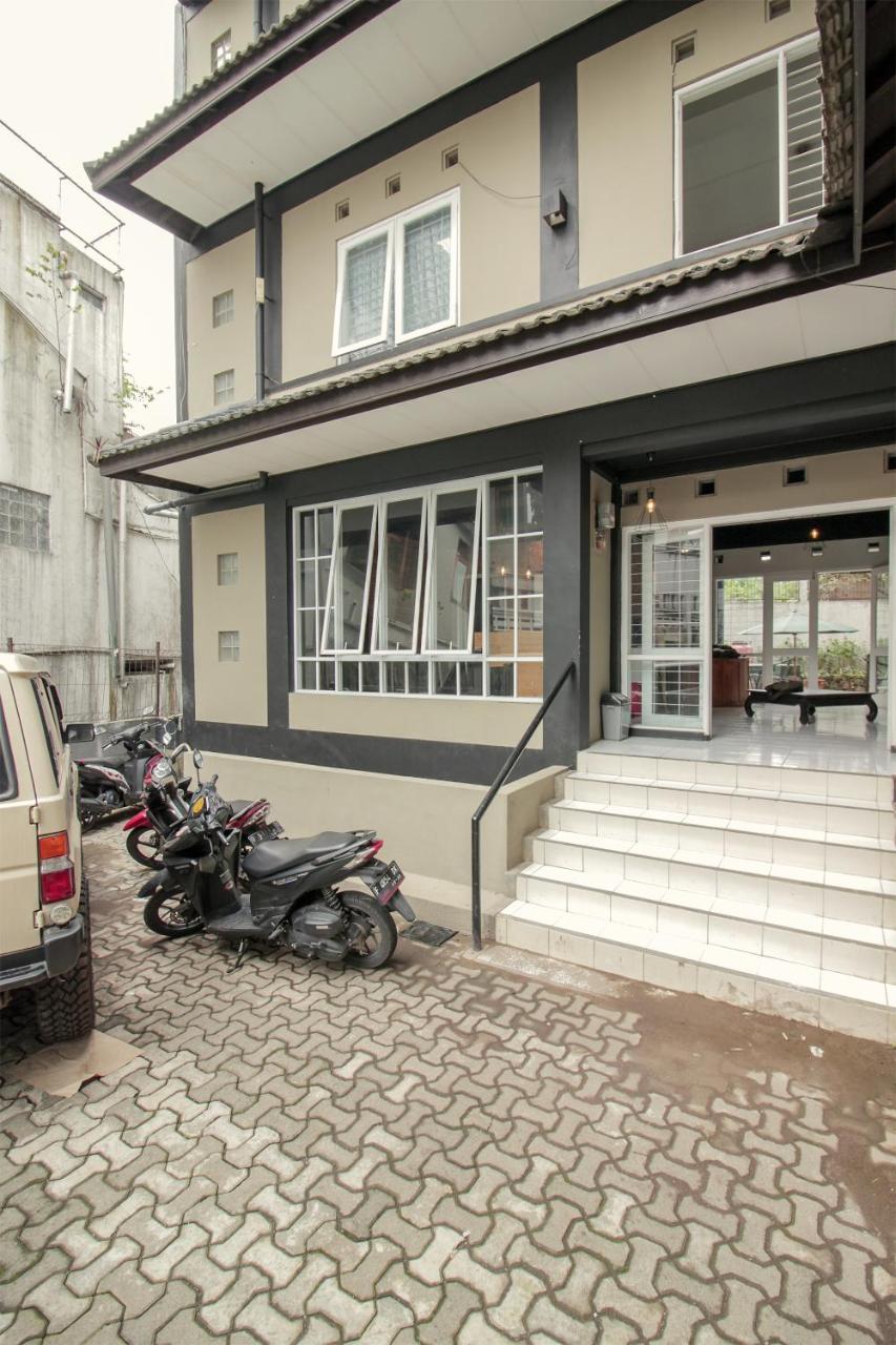 Oyo 260 Home 33 Bandung Luaran gambar