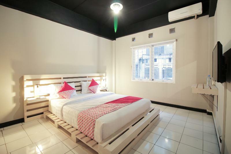 Oyo 260 Home 33 Bandung Luaran gambar